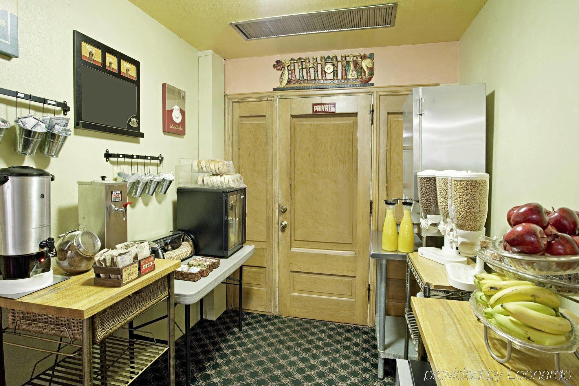Valued Mayflower Hotel